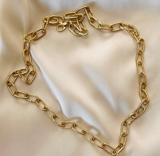 PEPSI KALWANI IN CHARMS NECKLACE