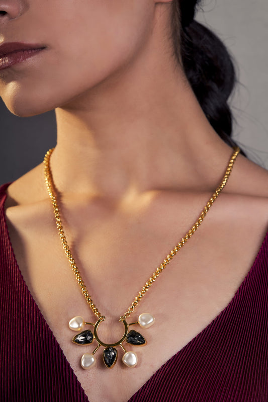 Ray Of Sunshine Neckpiece