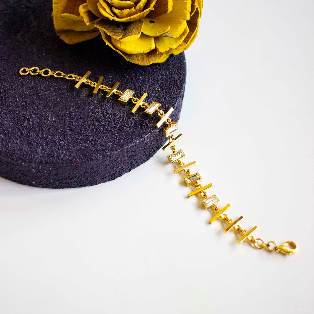 ROCHELLE RAO IN PARALLEL BRACELET