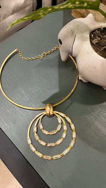 Hasli Neckpiece