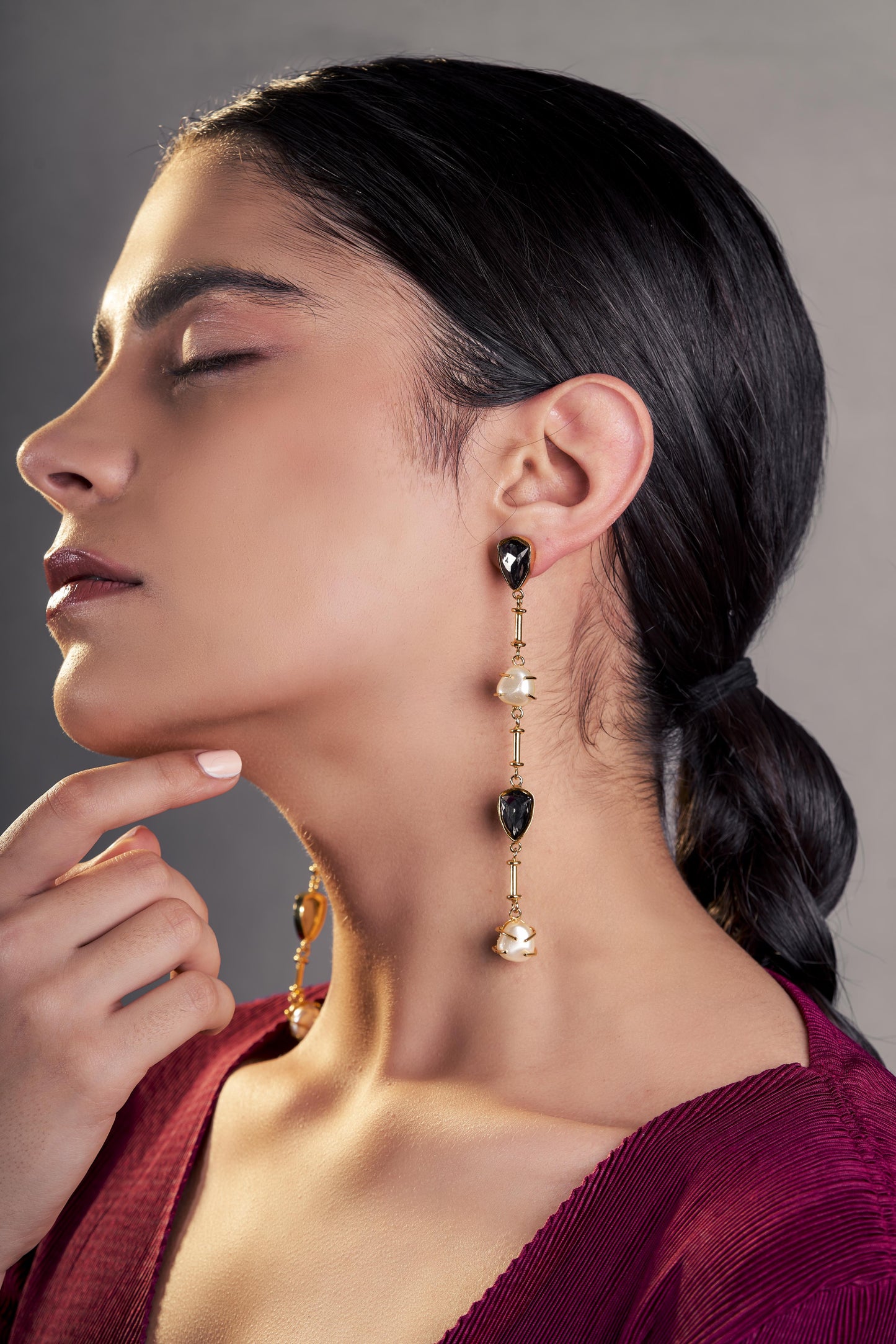 Paradise Dangler Earrings - White Crystals